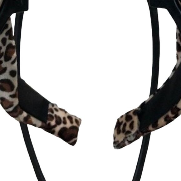 Velveteen Leopard Print Headband - Picture 5 of 6